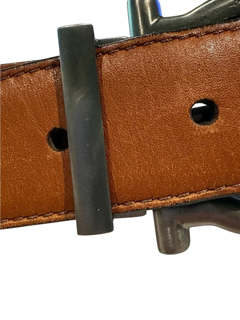 Salvatore Ferragamo - Men's Gancini Buckle Reversible leather belt. size 40